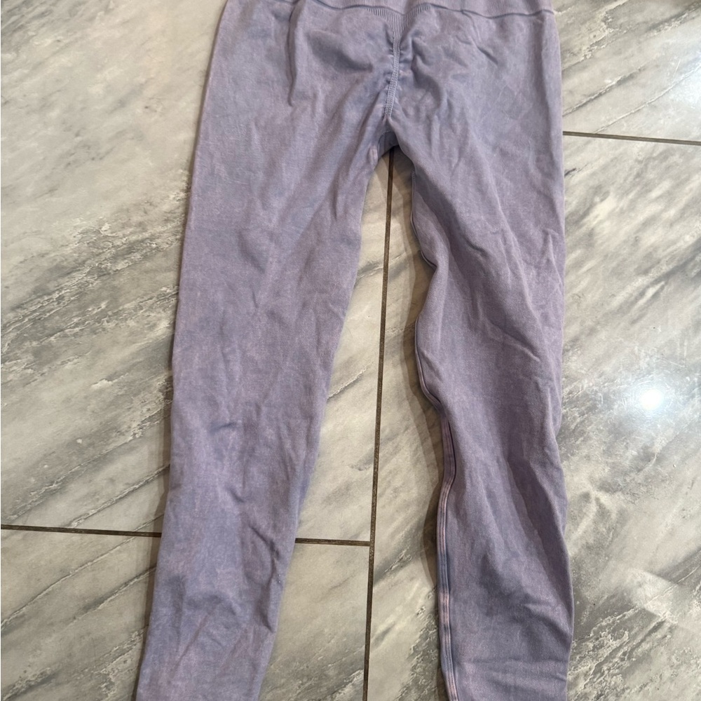 Bombshell Sportswear Lavender/Purple Leggings - Picture 6 of 6